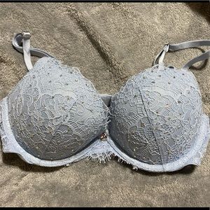 Victoria secret bra size 32C